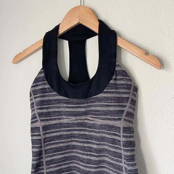 Lululemon Scoop Neck Tank in Black Stripes Galore/Black - Picture 4 of 10